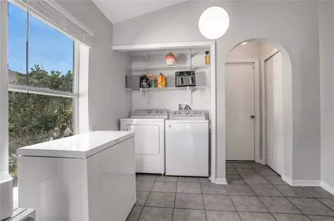 2103 Tealwood Circle Tavares FL 32778