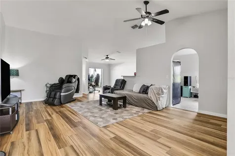 2103 Tealwood Circle Tavares FL 32778