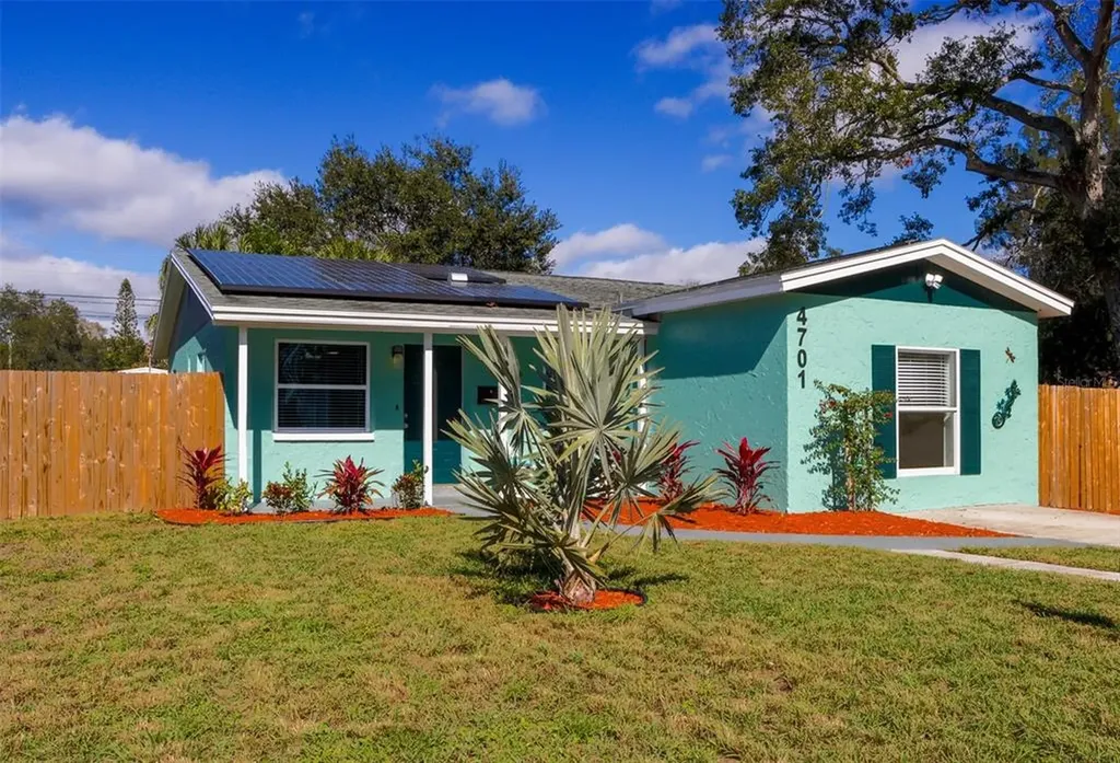 4701 Yarmouth Avenue S St Petersburg FL 33711