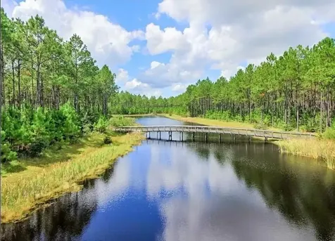 Creek Pines Circle Wewahitchka FL 32465