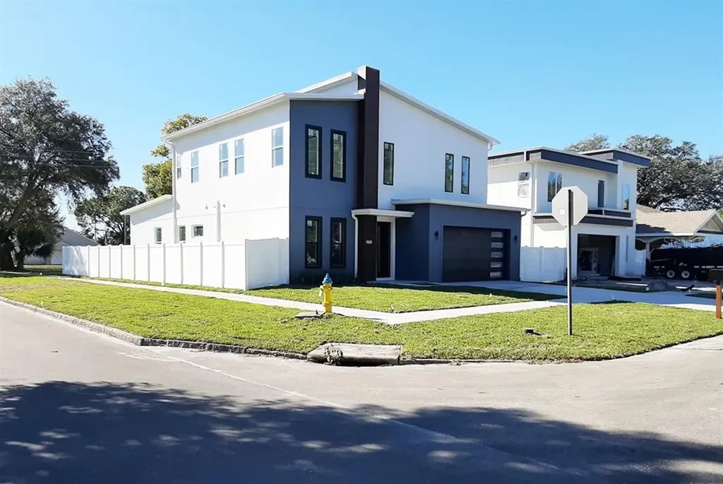 3202 W Grace Street Tampa FL 33607