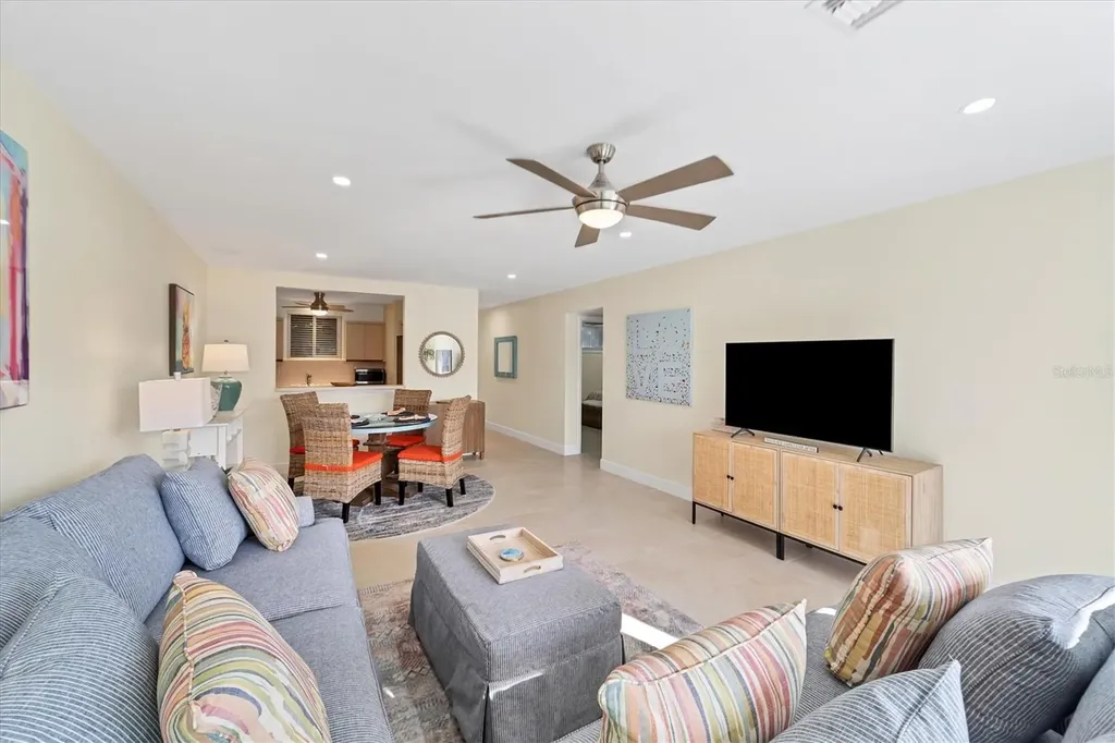 500 S Washington Drive Sarasota FL 34236
