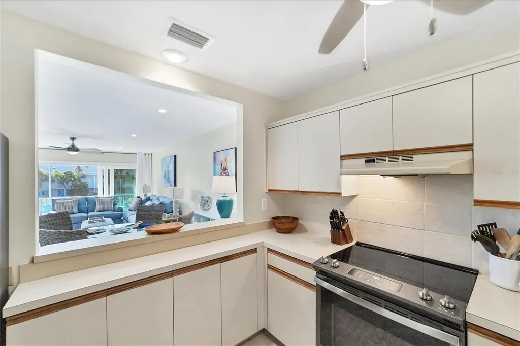 500 S Washington Drive Sarasota FL 34236