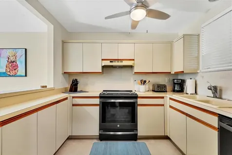500 S Washington Drive Sarasota FL 34236