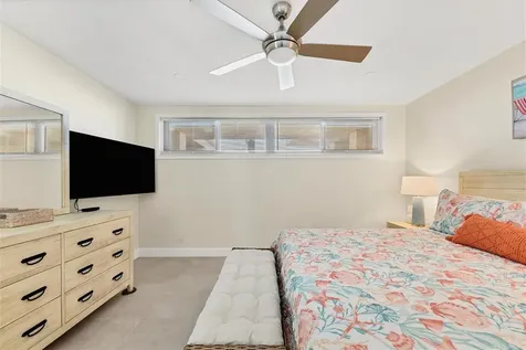 500 S Washington Drive Sarasota FL 34236