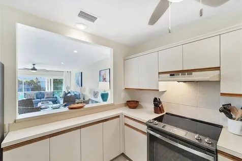 500 S Washington Drive Sarasota FL 34236