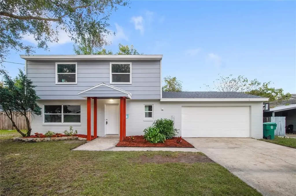 321 E Chelsea Street Deland FL 32724