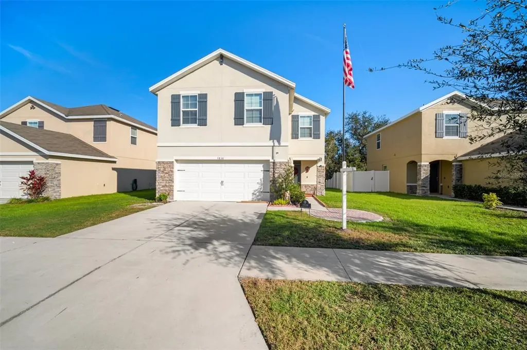 1810 Greenwood Valley Drive Plant City FL 33563