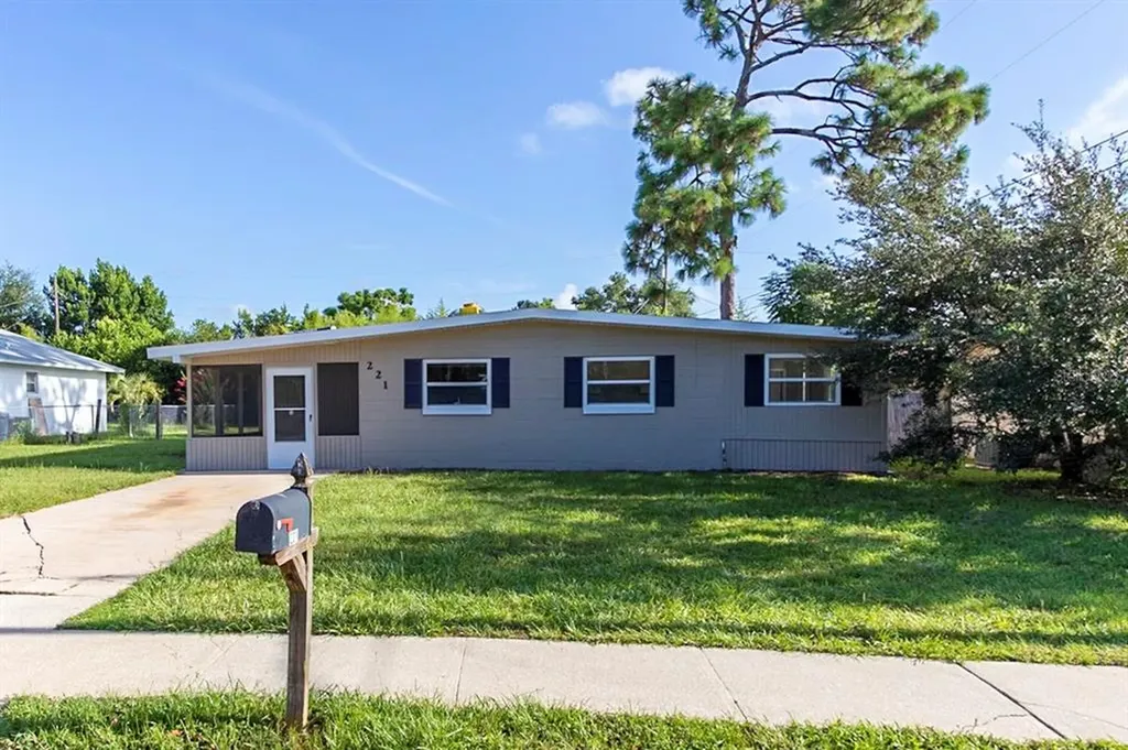 221 Golden Days Drive Casselberry FL 32707