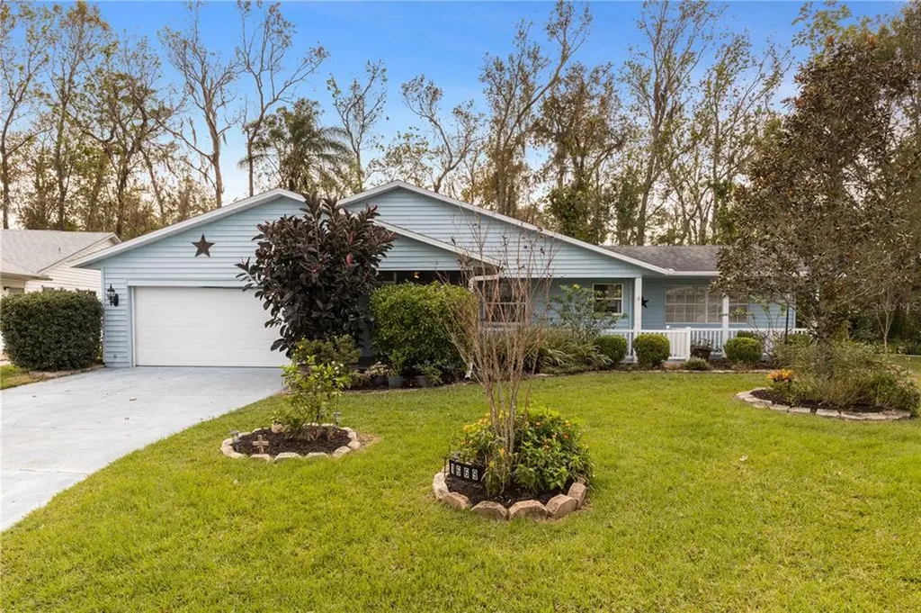 1669 Colonnades Circle N Lakeland FL 33811