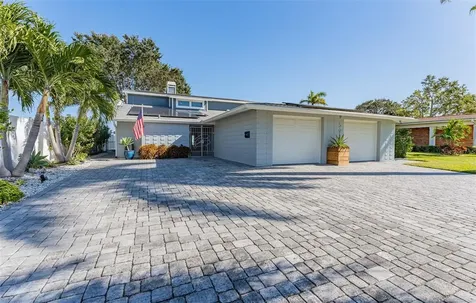 5919 Bayou Grande Boulevard NE St Petersburg FL 33703