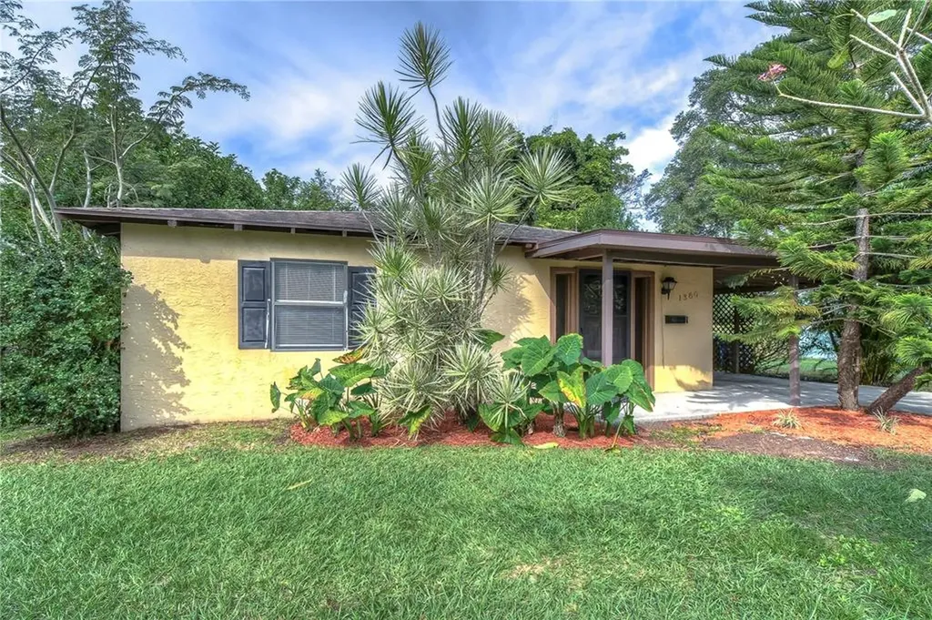 1360 Canterbury Road N St Petersburg FL 33710