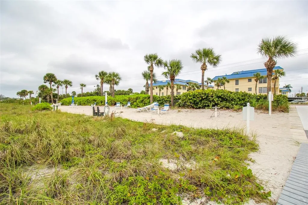 3804 Gulf Of Mexico Drive Longboat Key FL 34228
