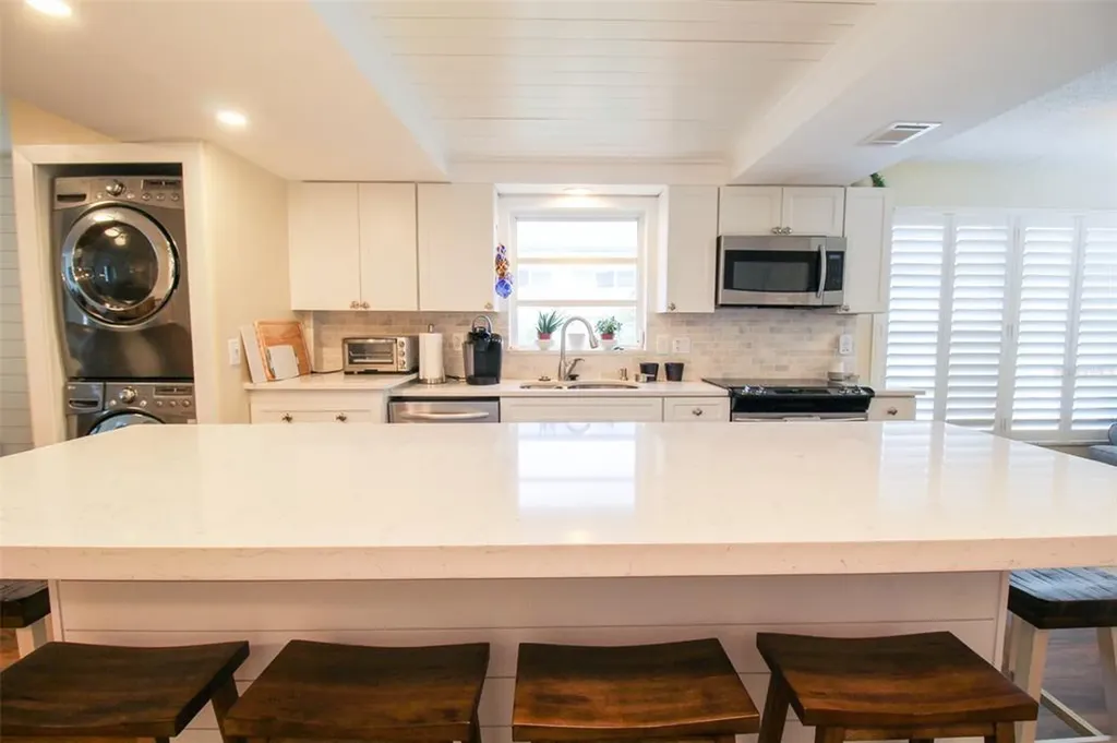 3804 Gulf Of Mexico Drive Longboat Key FL 34228