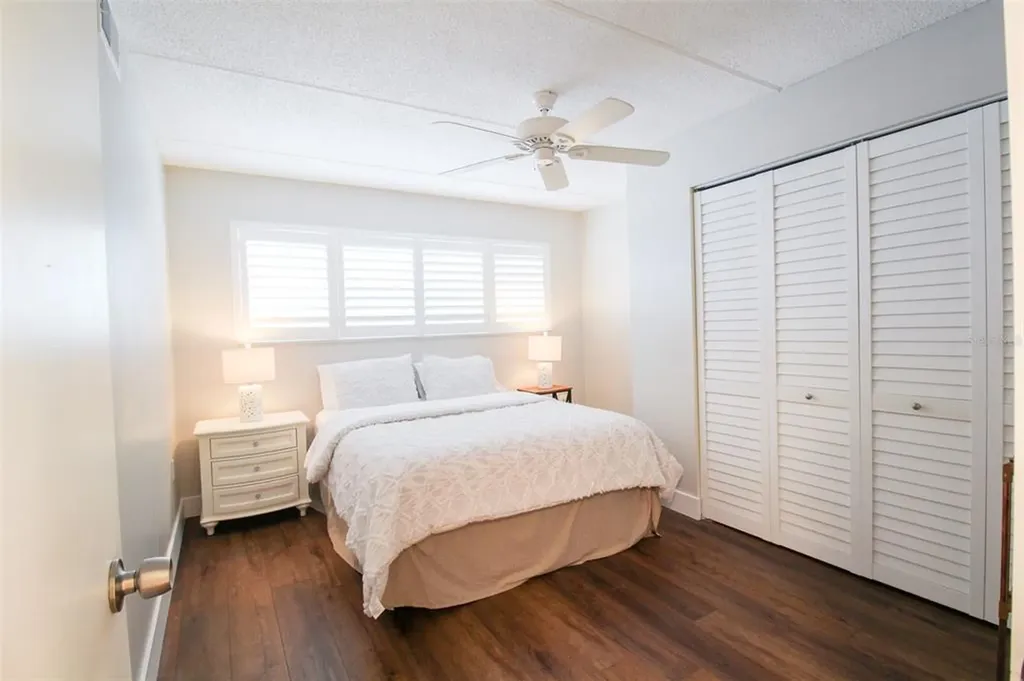 3804 Gulf Of Mexico Drive Longboat Key FL 34228