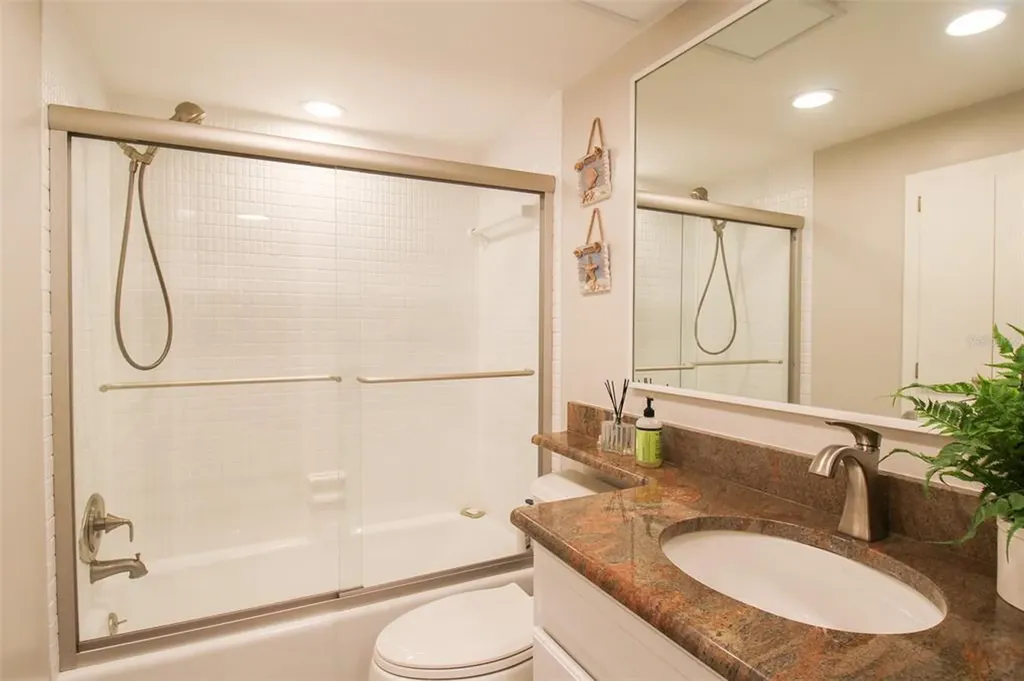 3804 Gulf Of Mexico Drive Longboat Key FL 34228