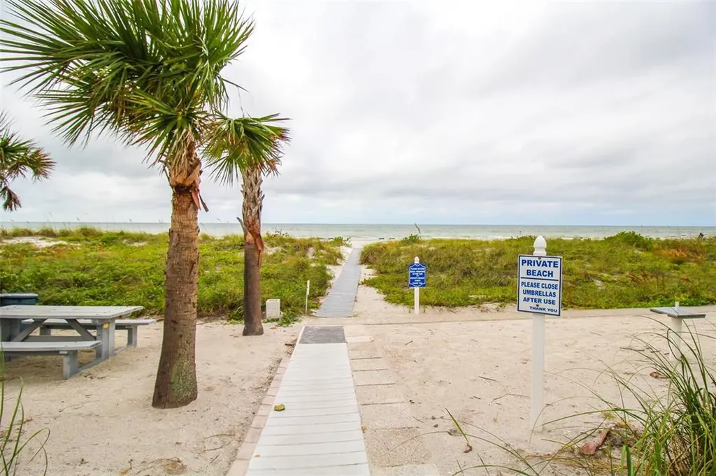 3804 Gulf Of Mexico Drive Longboat Key FL 34228