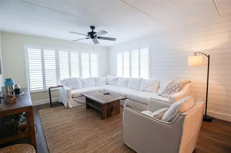 3804 Gulf Of Mexico Drive Longboat Key FL 34228