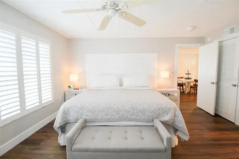 3804 Gulf Of Mexico Drive Longboat Key FL 34228