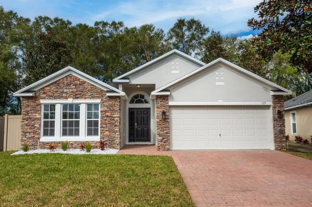 115 W Fiesta Key Loop Deland FL 32720