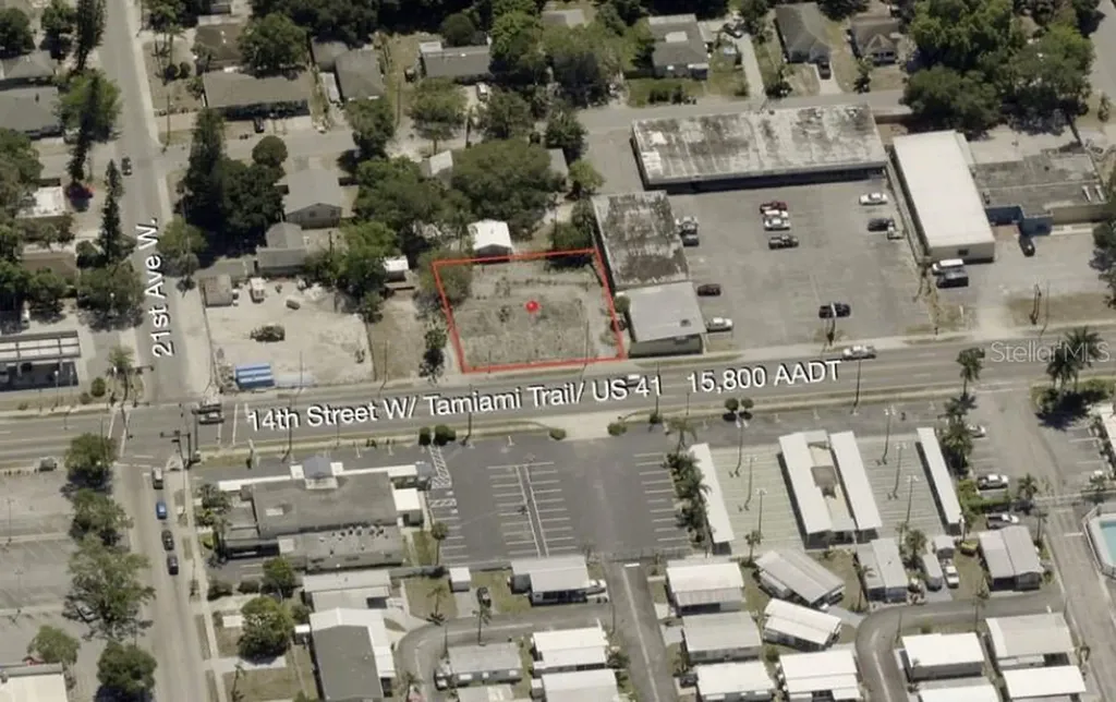 2121 14th Street W Bradenton FL 34205