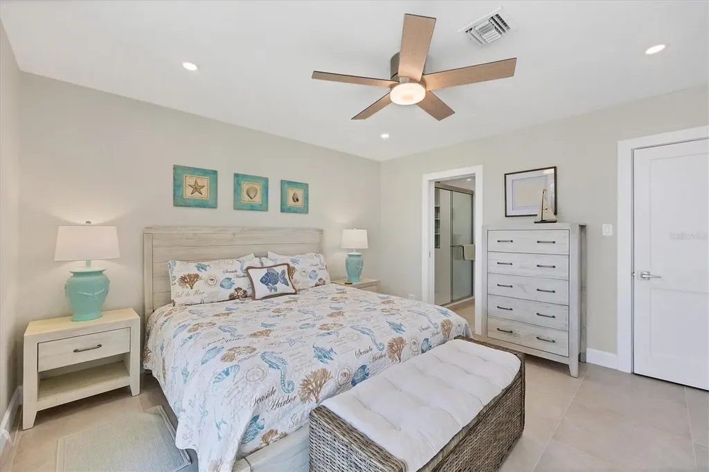 500 S Washington Drive Sarasota FL 34236