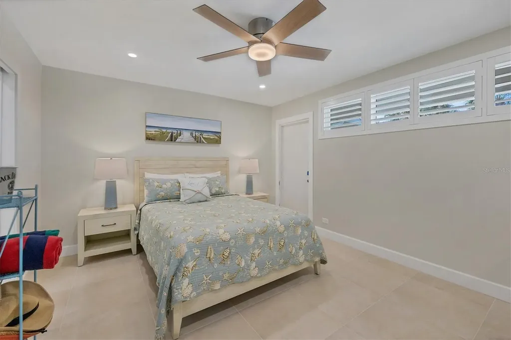 500 S Washington Drive Sarasota FL 34236