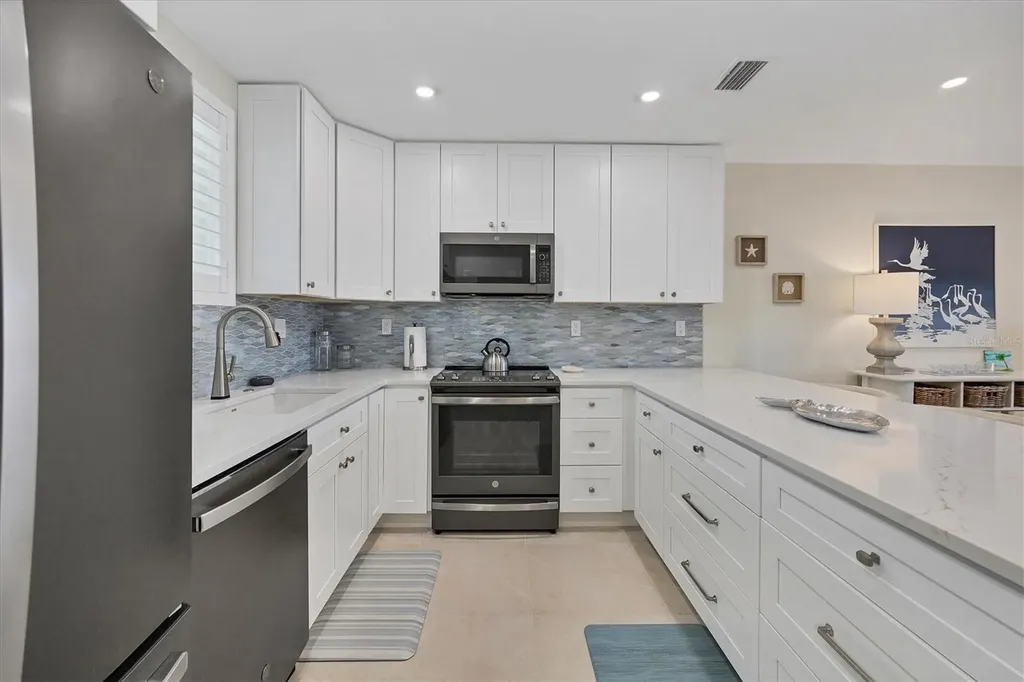 500 S Washington Drive Sarasota FL 34236