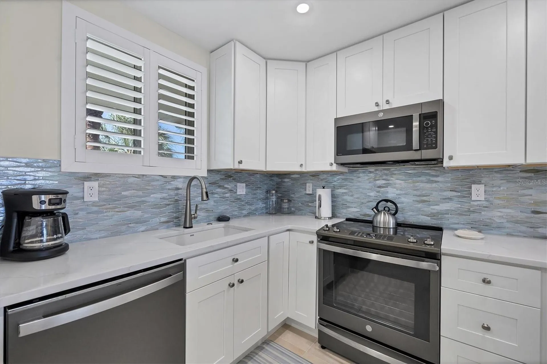 500 S Washington Drive Sarasota FL 34236
