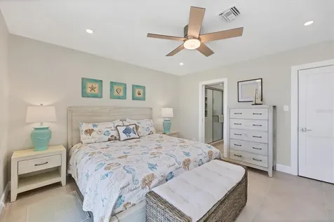 500 S Washington Drive Sarasota FL 34236