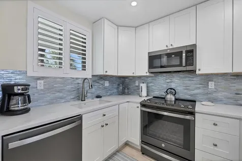 500 S Washington Drive Sarasota FL 34236