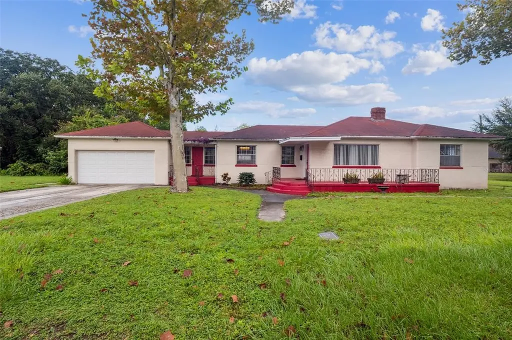 2906 N Kinyon Avenue Tampa FL 33602