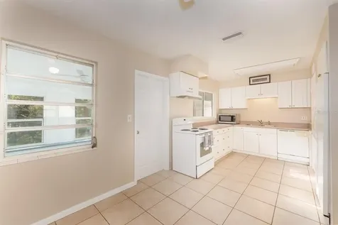 341 S Venice Boulevard Venice FL 34293