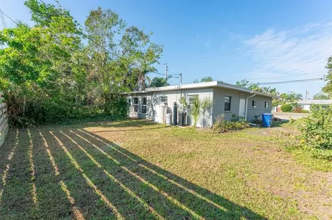 341 S Venice Boulevard Venice FL 34293