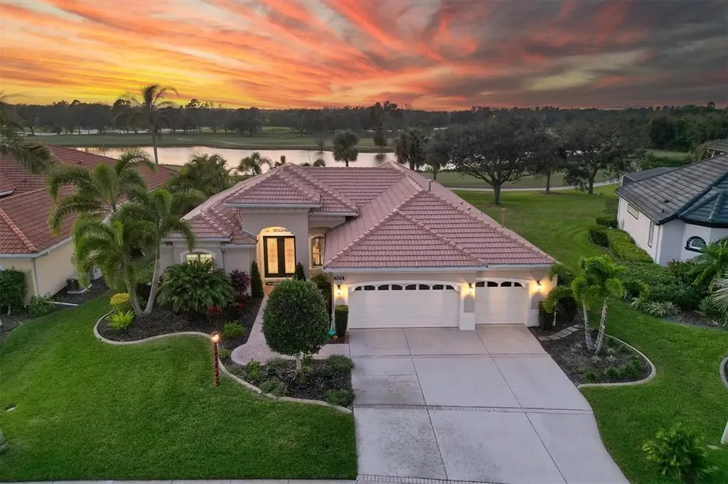 7019 Twin Hills Terrace Lakewood Ranch FL 34202