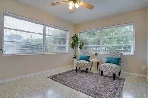 3228 52nd Street N St Petersburg FL 33710
