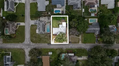 3228 52nd Street N St Petersburg FL 33710