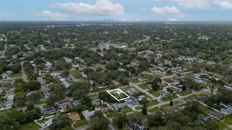 3228 52nd Street N St Petersburg FL 33710