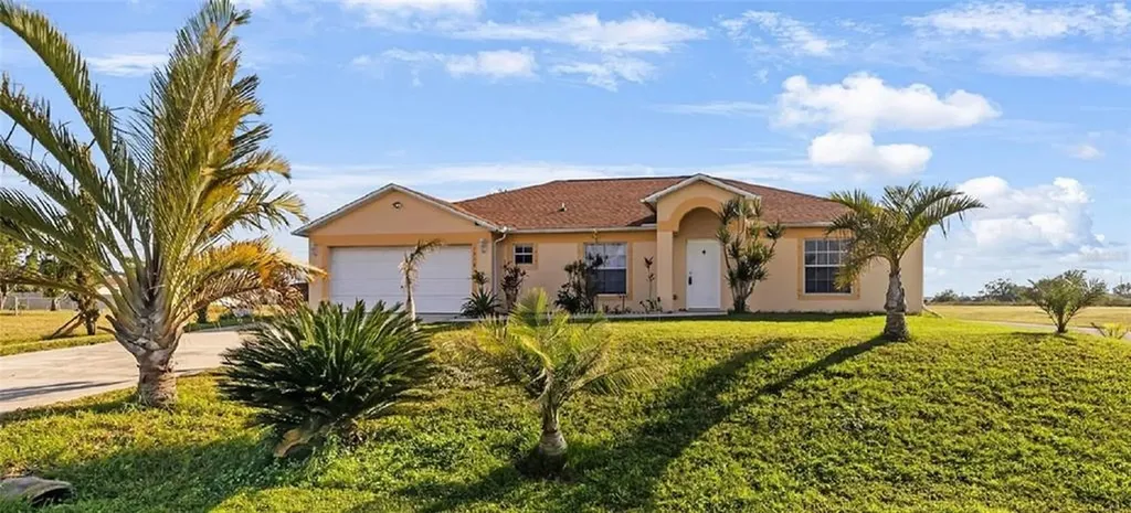 1918 NE 15th Lane Cape Coral FL 33909