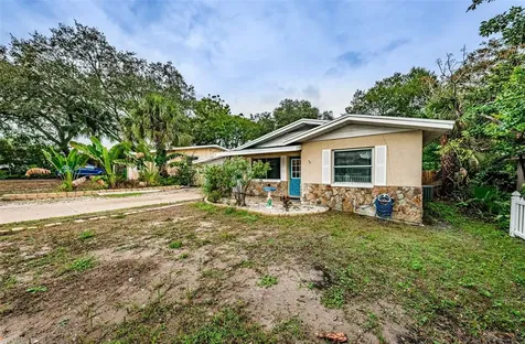 1329 Illinois Avenue Palm Harbor FL 34683