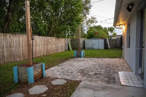6873 20th Street N St Petersburg FL 33702