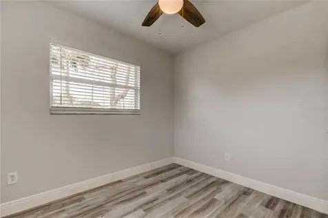6873 20th Street N St Petersburg FL 33702