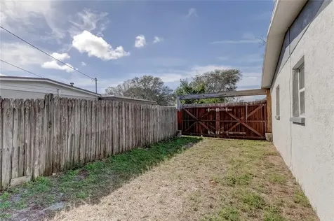 6873 20th Street N St Petersburg FL 33702