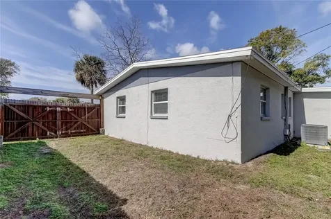 6873 20th Street N St Petersburg FL 33702
