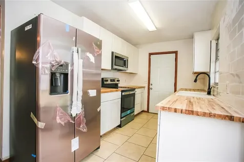1875 Calle Buena Vista Deland FL 32724
