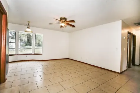 1875 Calle Buena Vista Deland FL 32724