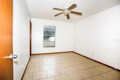 1875 Calle Buena Vista Deland FL 32724