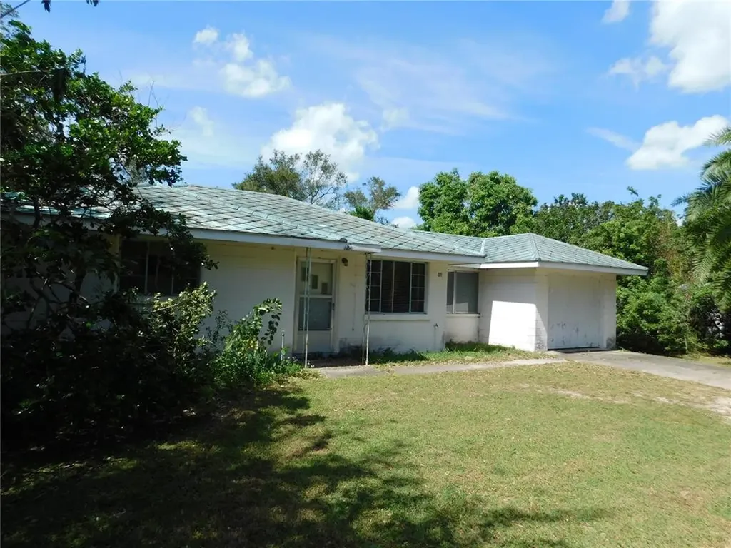 45 Buckeye Circle NE Winter Haven FL 33881