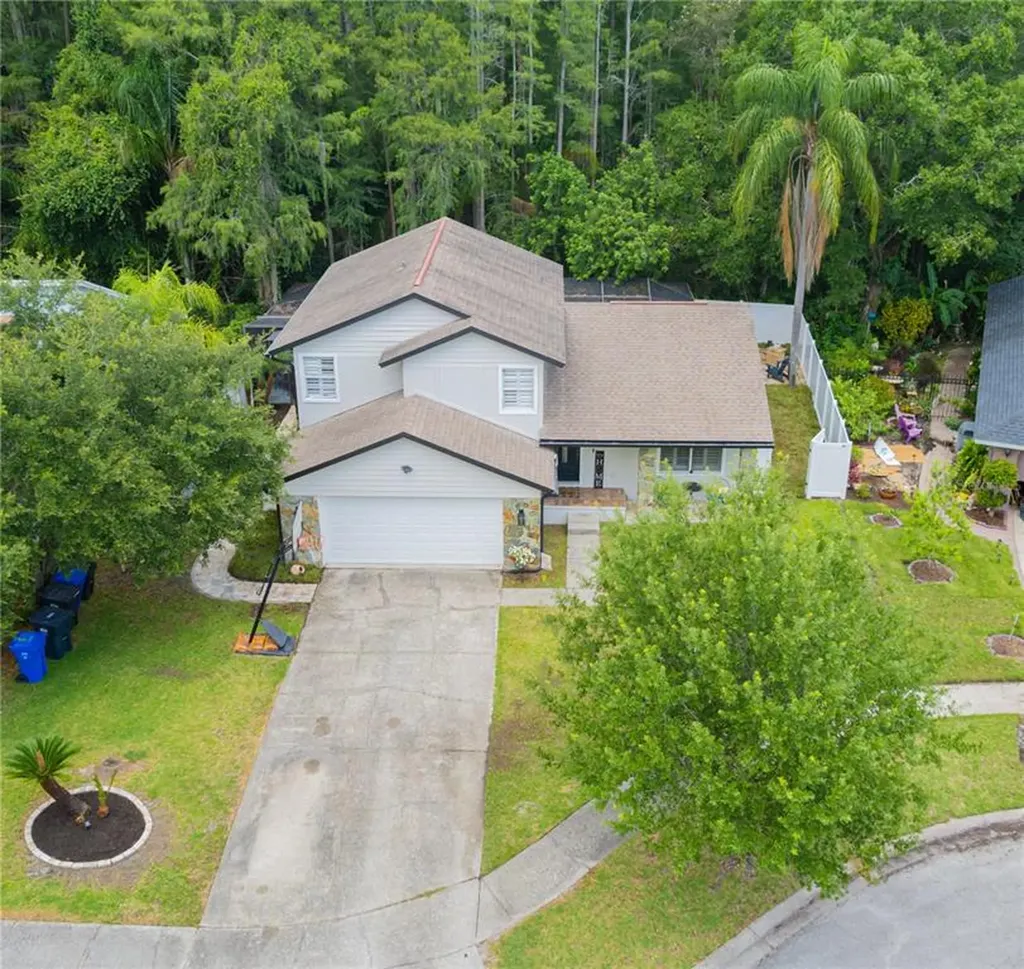 4405 Summer Oak Drive Tampa FL 33618