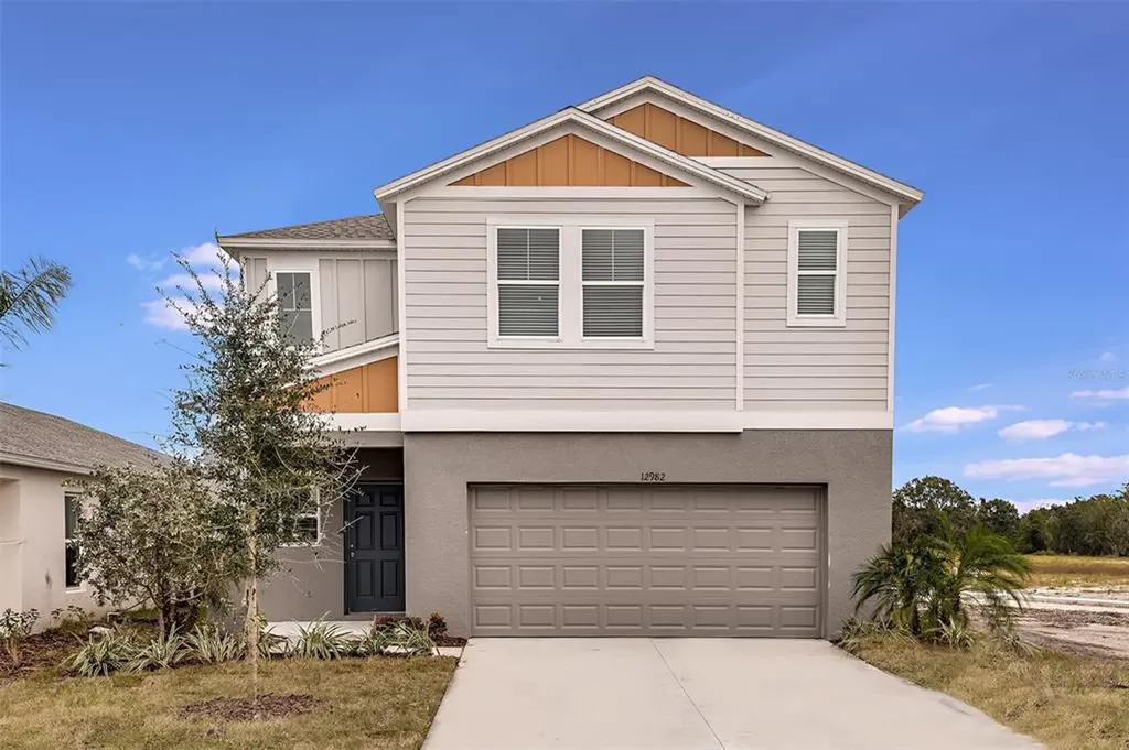 7546 Wallflower Trail Wesley Chapel FL 33545
